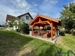 Domek Nad Drahou Mělník - Image 1