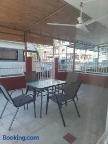 Sunny apartment in paralia 2 - Image 2