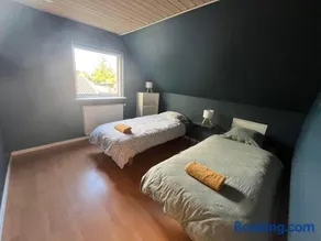 Entire Apartment with 2 Bedrooms and Private Patio - Image 2