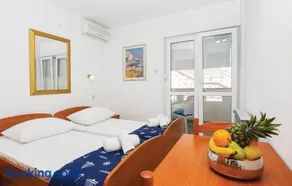Sunrise Apartments and Studio Apartments - Image 3