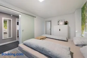Wohnung mit schnellem Internet, Garten und Terrasse - Image 4