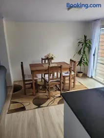 Casa completa con muchas comodidades - Image 4