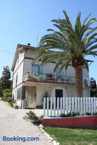 Cluana Country House - Image 3