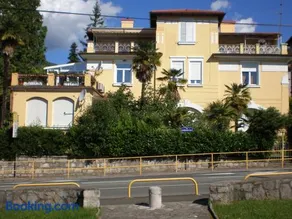 Tivoli Apartment - Image 3