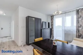 Bałtycka Modern Apartment by BookingHost - Image 2