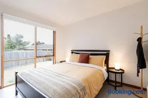 Bayview on Hill - Pet friendly - Woodfire - Image 4