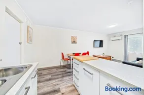 7 Affordable & Comfortable Home in Dianella - Image 3