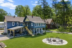 Rare 9BR Luxury Retreat Hot Tub Game Room - Image 1