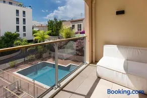 2 pièces avec clim, terrasse, piscine, 100m plage - Image 2