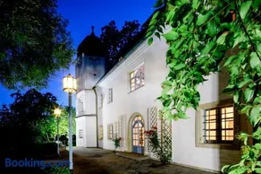 Schloss Maierhofen - Image 1