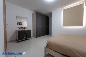 Mosta 2BDR Apartment - Image 3