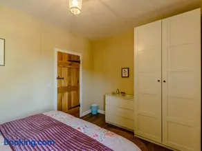 Stone Cottage - Image 4