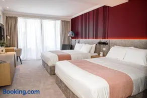 Hotel M - Image 2