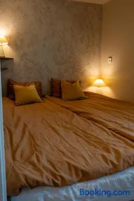 Mountain View Apartment, Free Parking, Hiking Nearby - Image 5
