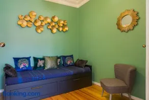 Spacious, Bright and Newly Renovated 2 Bedroom Apartment, Lisbon Historical Center, Madragoa - Image 3