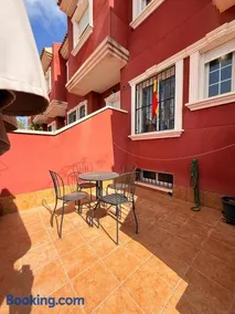 Villa Roja - Image 2