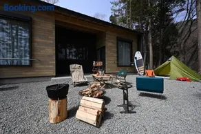 浩庵キャンプ場 本栖湖畔 キャビン Cabins at Lake Motosu Kouan campground cottages, bungalows - Image 1