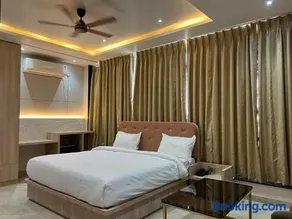 The Barrel House, Varanasi - Image 3