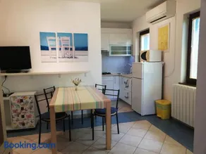 Apartments Mare Losinjska 16 - Image 5