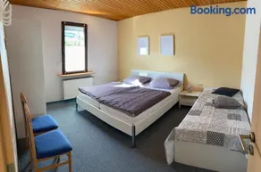 Ferienwohnung Metzen - Image 3