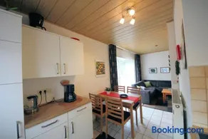 Familienorientiertes Ferienhaus mit Grill, Garten und Terrasse | Ideal für Homeoffice | Haustierfreundlich - Image 4