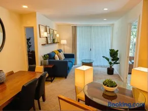 3 bedroom Home Casa Serenity Central Los Angeles - Image 1