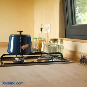 Nice and Slow : Eco-responsible tiny house - Image 3