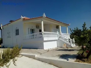 Marinis House - Image 1