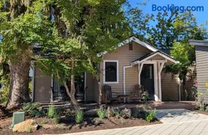 Bluebird Day - River Gem Bungalow - Image 2