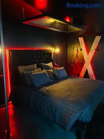 Love room Spa nuits secrètes - Image 1