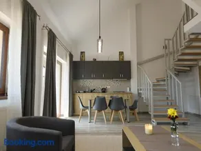 4 Fa Apartmanok - Image 1