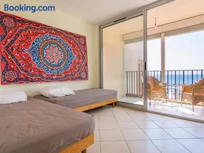 Appartement spacieux avec vue sur l'étang, accès plage, parking inclus - Image 3