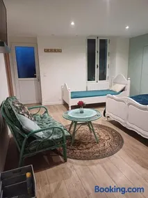un petit studio moderne et conviviale - Image 5