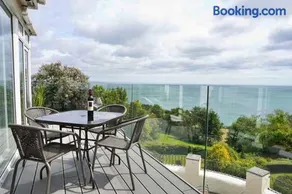 Finest Retreats - Cliff Lodge - Image 3