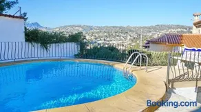 Villa Yvonne - chill out, free WIFI, close to facilities - Image 4
