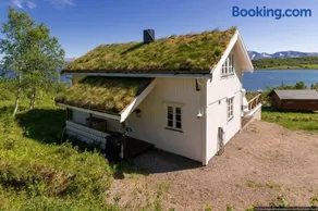 Centrally Located Cabin by the Sea - Sortland - Image 4