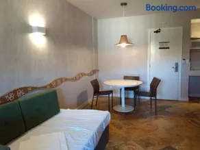Suites Resort ao lado do Beach Park e Pé na areia Apt térreo adm por anfitrião - Image 4