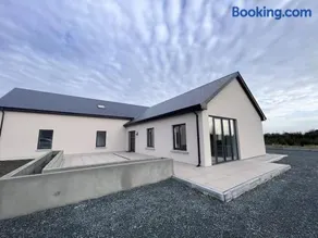 Modern Dunboyne Home - Image 2