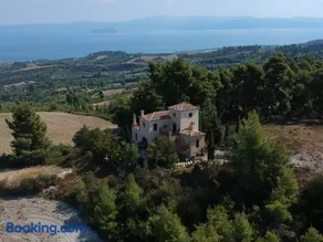 Iliaxtida Apartment - Image 1