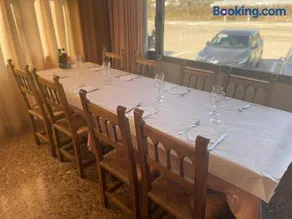 Hotel Reina Isabel - Image 3