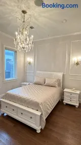 Luxury Manhattan View Apartment ,Parking, 10 min to NY - Image 5