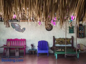 Una Posada Mas - Image 2