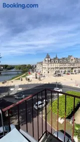 T1 cocooning à l’Hôtel de Ville - Image 1