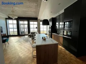 Tamula Lake View Apartment - Image 4