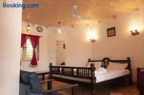 The Royal Valley Resort - Image 1