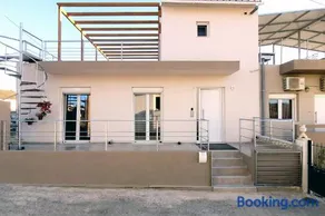Crete Apart House - Image 1