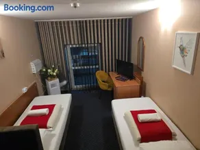 ZAJAZD ALBATROS Rzeszów APARTAMENTY SPA - Image 5
