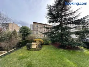 Cosy apartment at Gates of Paris - Image 2