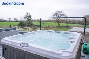 Grange House - Sleeps 24 - Image 5