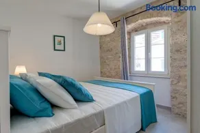 House Riva - Image 4